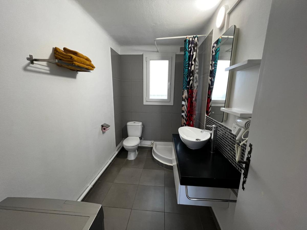 Joli T2 Climatise Nimes Proche Gare Et Centre Ville エクステリア 写真